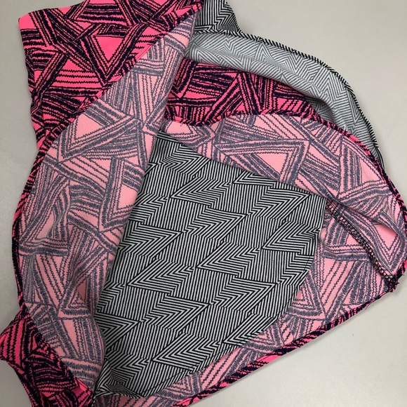 Geometric Shape Shorts - Picture 6 of 7